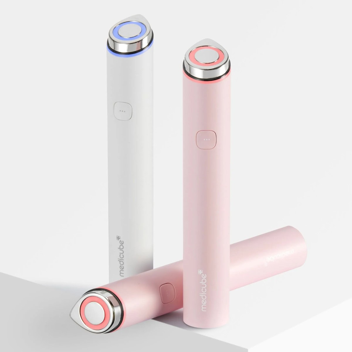 Medicube AGE-R Mini Booster Pro (White)